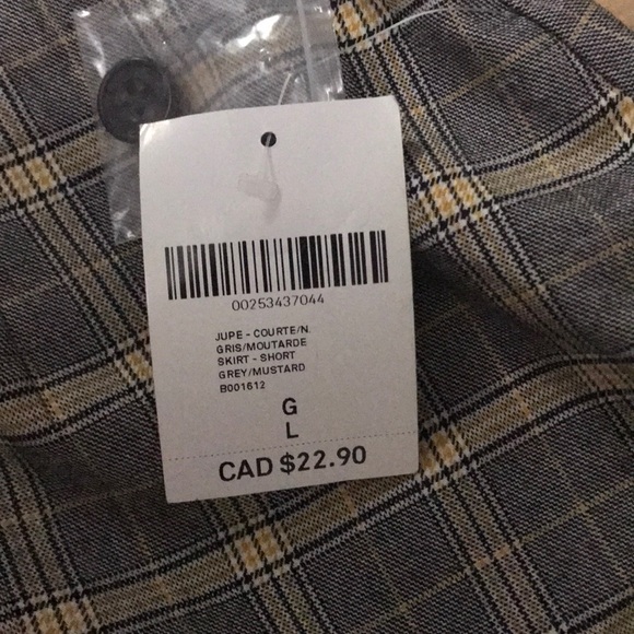 Button down plaid skirt - Picture 5 of 5